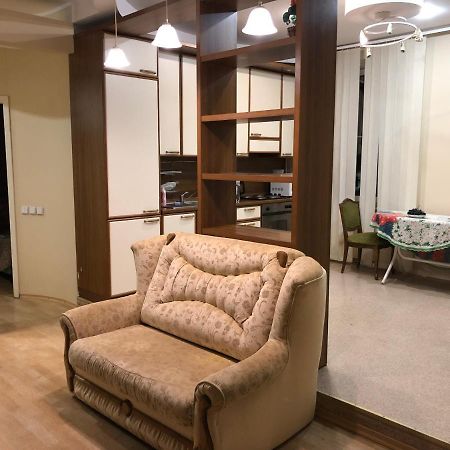 Lux In The Center With Jacuzzi Most City Area Днепър Екстериор снимка
